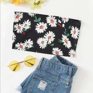 Floral cropped tube top NWOT